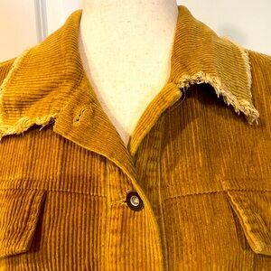 Women’s cropped corduroy jacket small
